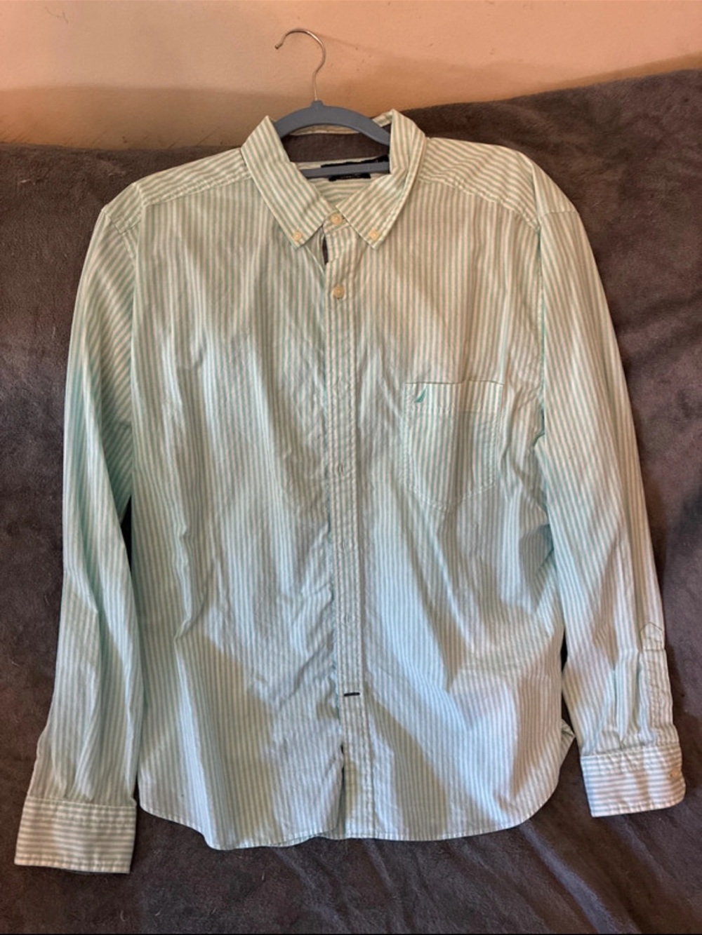 Nautica Men's Pale Green Vertical Stripe Button-Down Shirt